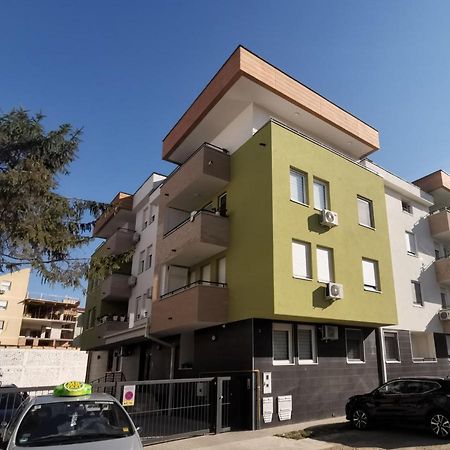 נובי סאד Mateja Apartment מראה חיצוני תמונה