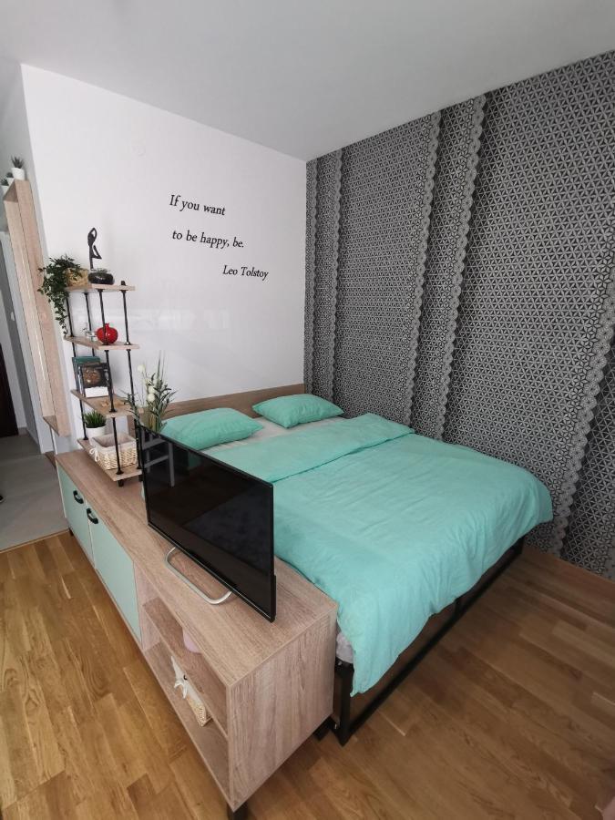 נובי סאד Mateja Apartment מראה חיצוני תמונה