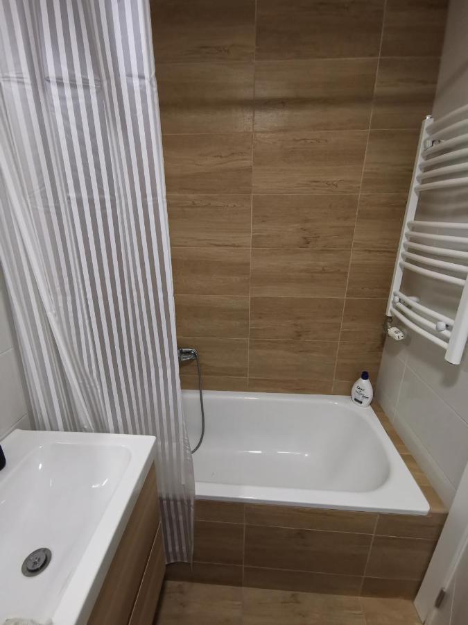 נובי סאד Mateja Apartment מראה חיצוני תמונה